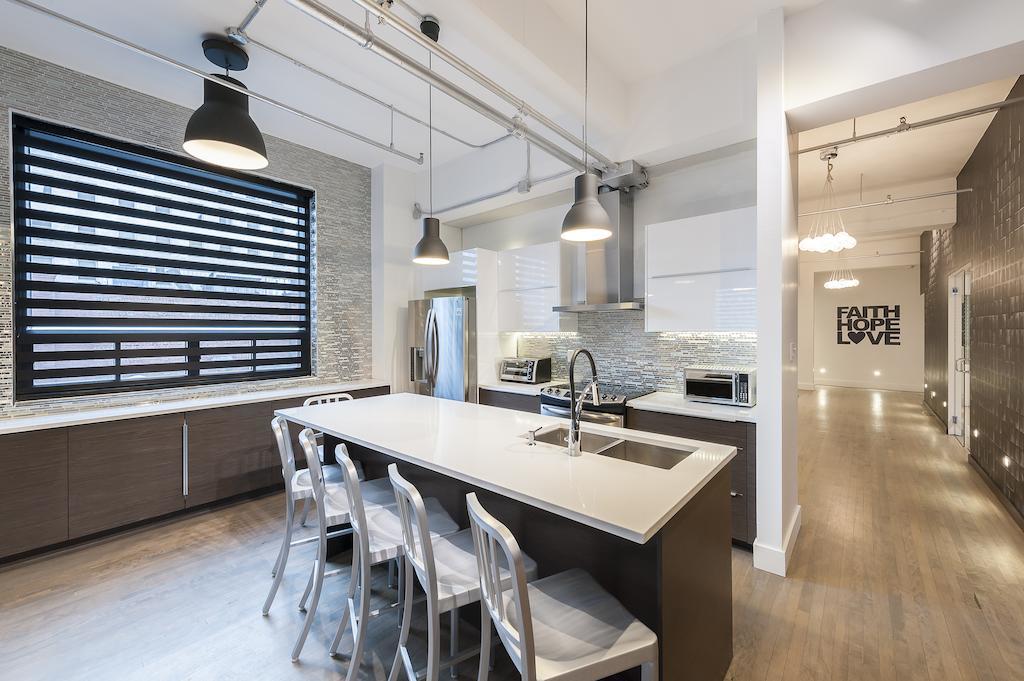 The Executive Loft At The Holland Hotel Montréal Zimmer foto